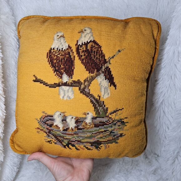 Vintage Bald Eagle Family Needlepoint Petit Point Pillow Gold Velvet Americana - Picture 2 of 9